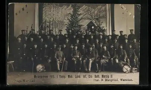 AK Kriegsweihnacht 1915 Praga-Warschau, Aufnahme der I Komp. Mob. Land. Inf. Ers. Batt. Merzig II