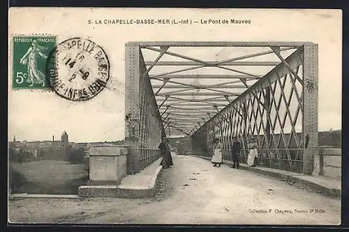 AK La Chapelle-Basse-Mer, Le Pont de Mauves