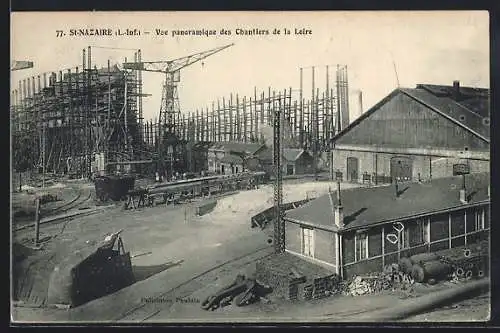 AK Saint-Nazaire /L.-Inf., Vue panoramique des Chantiers de la Loire