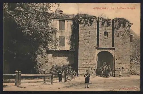 AK Guérande, La Porte Bizienne