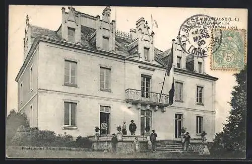 AK La Montagne, Nouvelle Mairie inaugurée le 11 octobre 1903