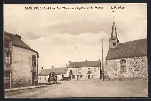 AK Mouzeil, La Place de l`Église et la Poste