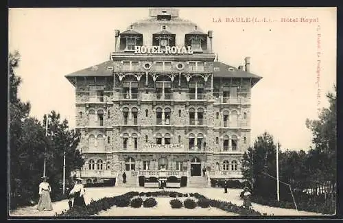 AK La Baule, Hôtel Royal et ses jardins