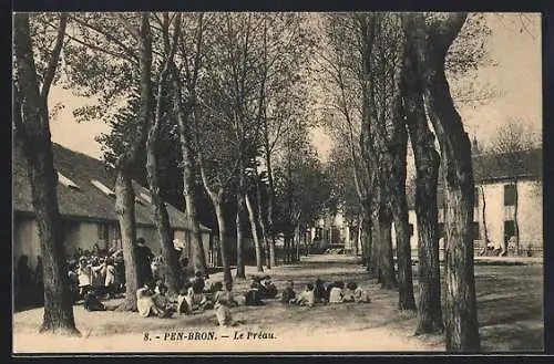 AK Pen-Bron, Le Préau
