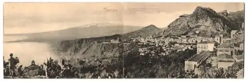 Klapp-AK Taormina, Panoramablick mit Küste und Bergen