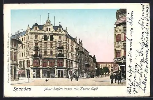 Goldfenster-AK Spandau, Neuendorferstrasse mt Kaiser-Café mit leuchtenden Fenstern