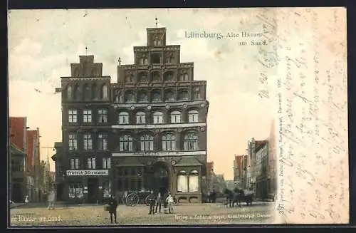 AK Lüneburg, Alte Häuser am Sand mit Geschäften