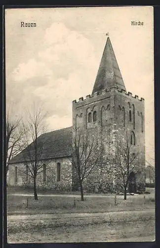 AK Rauen / Mark, Strassenpartie an der Kirche