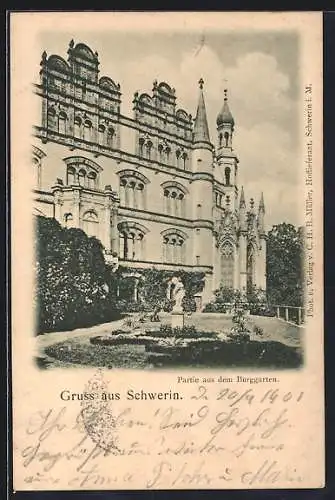 AK Schwerin / Mecklenburg, Partie aus dem Burggarten mit Burg