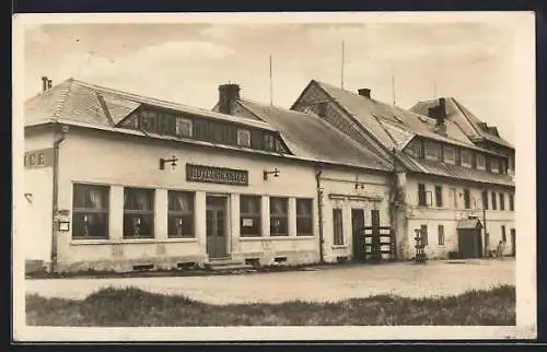 AK Moldava, Hotel Hranice