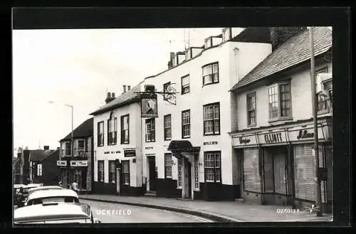 AK Uckfield, Maidens Head Restaurant