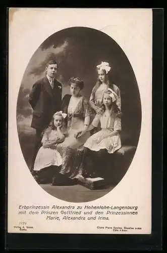 AK Erbprinzessin Alexandra zu Hohenlohe-Langenburg mit dem Prinzen Gottfried u. d. Prinzessinnen Marie, Alexandra, Irma