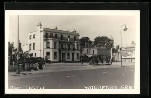 AK Woodford Green, The Castle