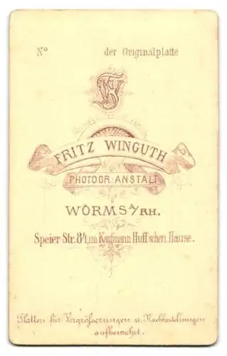 Fotografie Fritz Winguth, Worms a. R., Speierstr. 84, Portrait Mädchen mit geflochtenem Haar