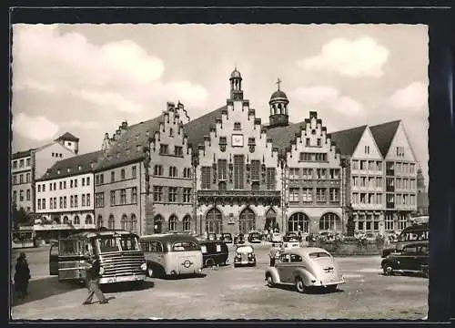 Foto-AK Alt-Frankfurt, Busse und Autos vor dem Römer