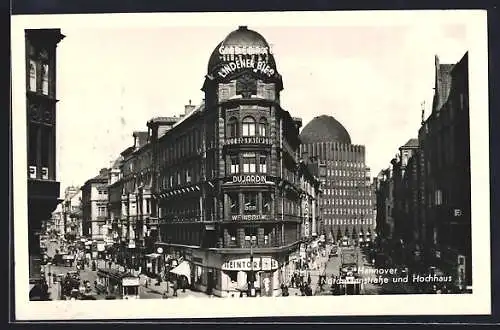 AK Hannover, Nordmannstrasse und Hochhaus mit Geschäften und Strassenbahn