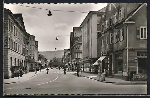 AK Aalen /Württ., Fahrzeuge auf der Bahnhofstrasse