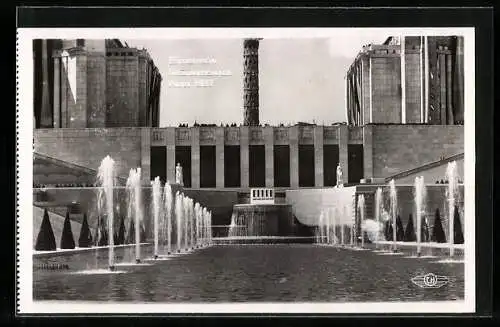 AK Paris, Exposition internationale 1937, Les Bassins et Fontaines du Trocadèro