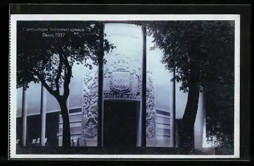 AK Paris, Exposition internationale 1937, Pavillon de Monaco, Vue de nuit