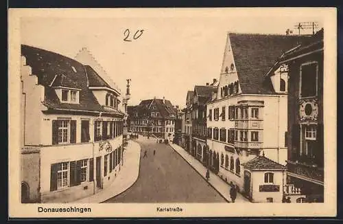 AK Donaueschingen, Karlstrasse mit Geschäften