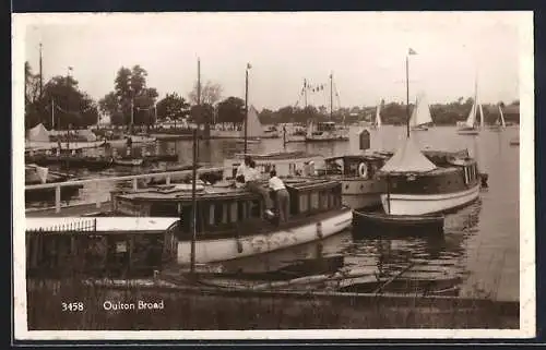 AK Oulton Broad, Boote am Anleger