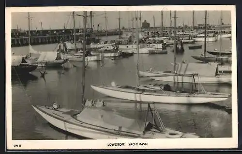 AK Lowestoft, Yacht Basin