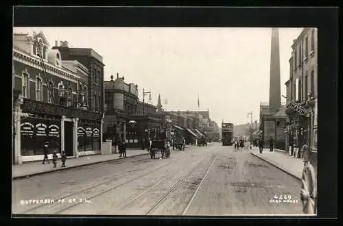 AK Battersea, Henry Smith`s Funerals, Barbershop, Strassenbahn