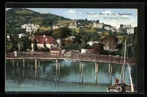 AK Suchum, Ortspartie mit Brücke und Segelboot