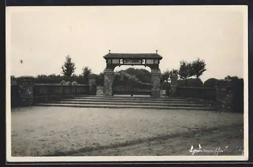 Foto-AK Hademarschen, Eingang zum Sportplatz