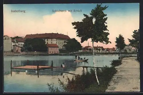 AK Insterburg, Schlossteich mit Blick zum Schloss