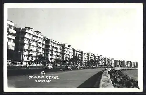 AK Bombay, Marine Drive