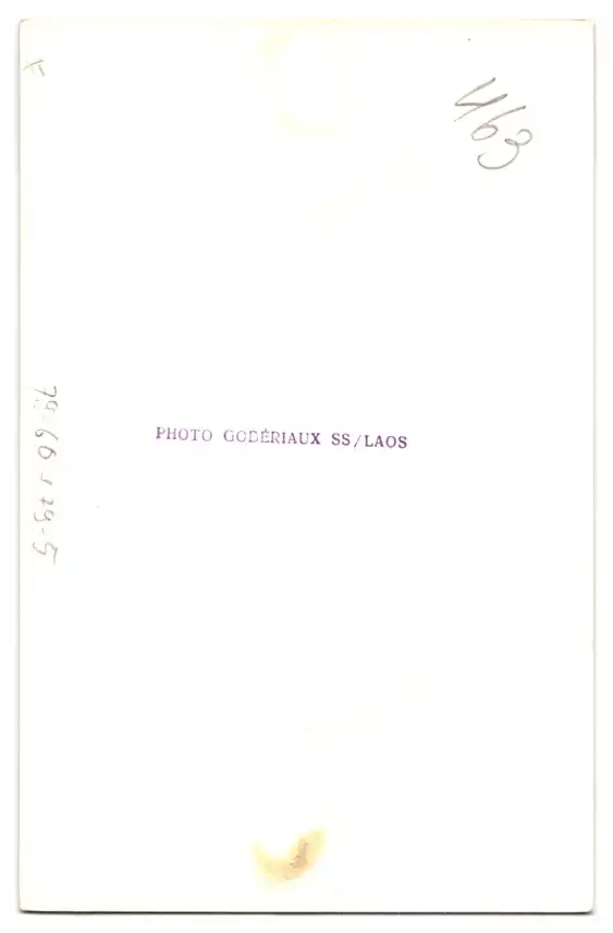 6 Fotografien Goderiaux, Laos, Afrika, halbnackte Eingeborene Frauen, Afrikanischer Häuptling mit Familie 7