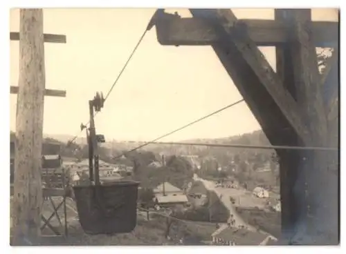 21 Fotografien unbekannter Fotograf, Ansicht Kovacevac, Kohle Bergbau, Bergleute am Schacht, Seilbahn für Kohletransport