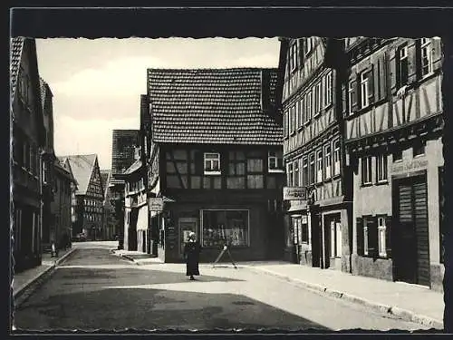 AK Aalen /Wttbg., Historische Fachwerkbauten Hirschstrasse