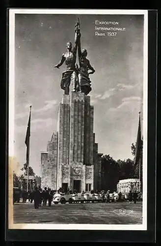 AK Paris, Exposition internationale 1937, Pavillon de l'U.R.S.S.