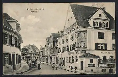 AK Donaueschingen, Karlstrasse mit Restaurant Schmiede