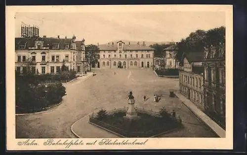 AK Aalen, Bahnhofplatz mit Bahnhof und Schubartdenkmal