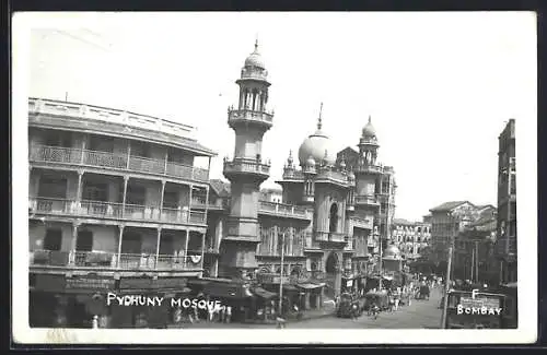 AK Bombay, Pydhuni Mosque