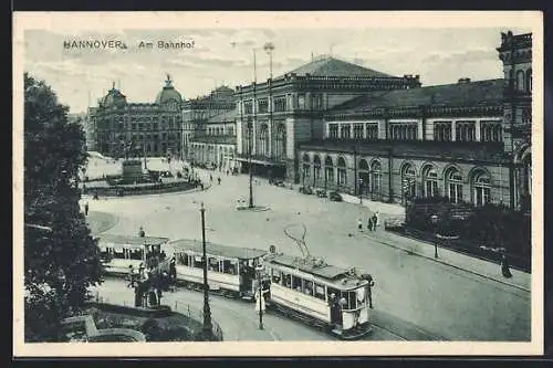 AK Hannover, Bahnhof mit Strassenbahn und Reiterdenkmal aus der Vogelschau