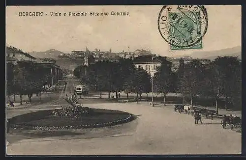 AK Bergamo, Viale e Piazzale Stazione Centrale, Strassenbahn