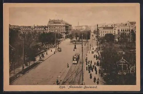 AK Riga, Alexander-Boulevard mit Strassenbahn