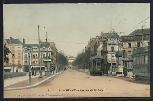 AK Rennes, Avenue de la Gare, Strassenbahn