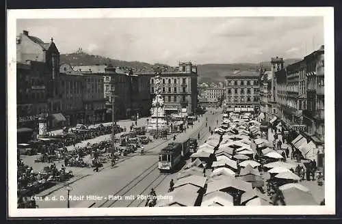 AK Linz a.d. Donau, Platz mit Pöstlingberg & Strassenbahn