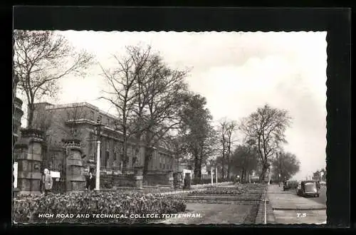 AK Tottenham /London, High Road and Technical College