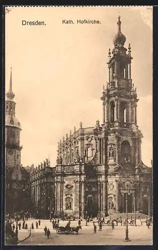 AK Dresden, Kath. Hofkirche mit Vorplatz