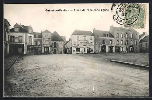 AK Guémené-Penfao, Place de l`ancienne Église avec bâtiments historiques