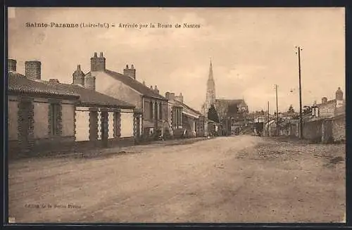 AK Sainte-Pazanne, Arrivée par la Route de Nantes