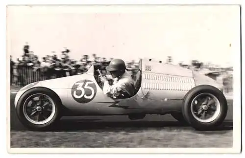 Fotografie J. L. Hewitt, Heston, Formel-Rennwagen Big-Twinn-Cooper / HRD Vincent, Startnummer 35 im Rennen