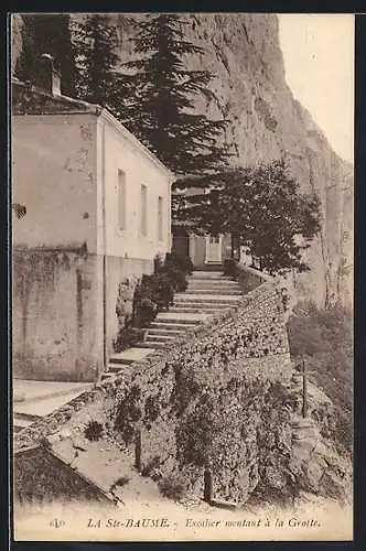 AK La Ste-Baume, Escalier montant à la Grotte