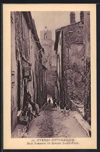 AK Hyeres, Rue Paradis et Eglise Saint-Paul